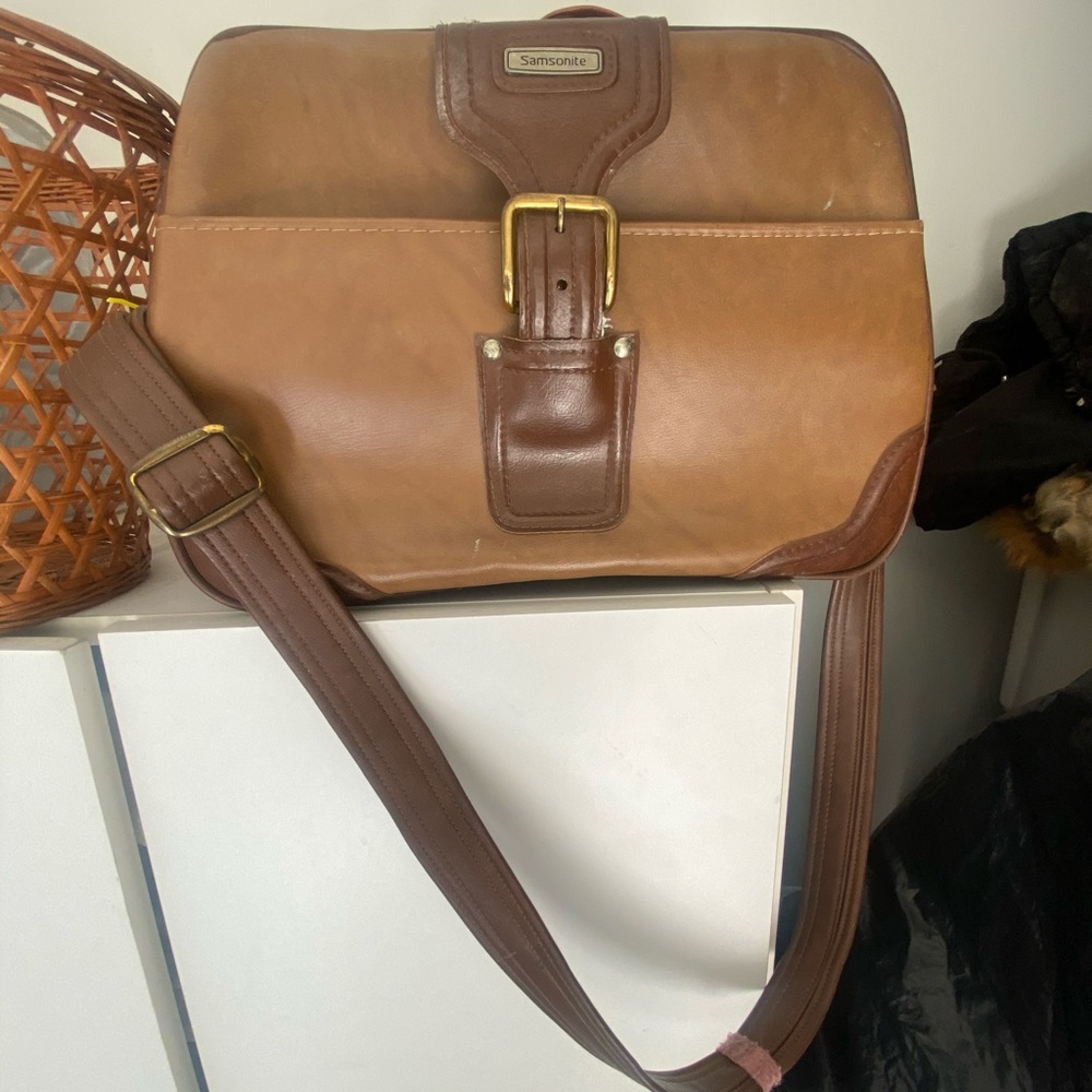 Vintage samsonite travel bag